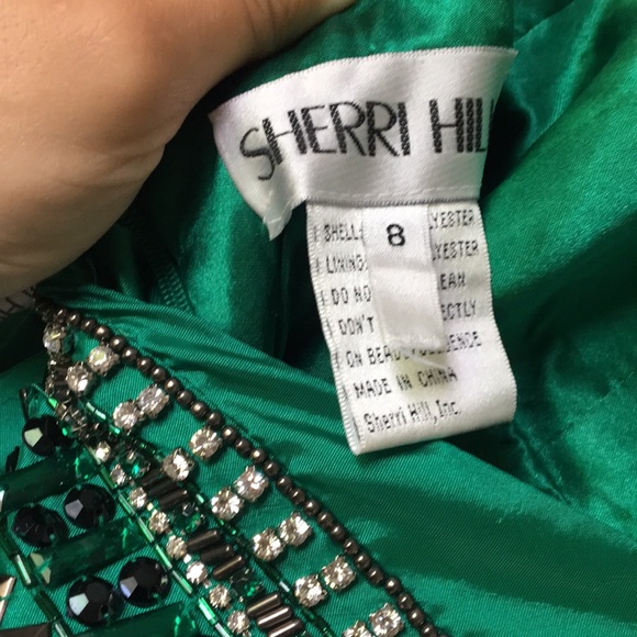 Sheri Hill Prom Dress Green - Picture 7 of 9